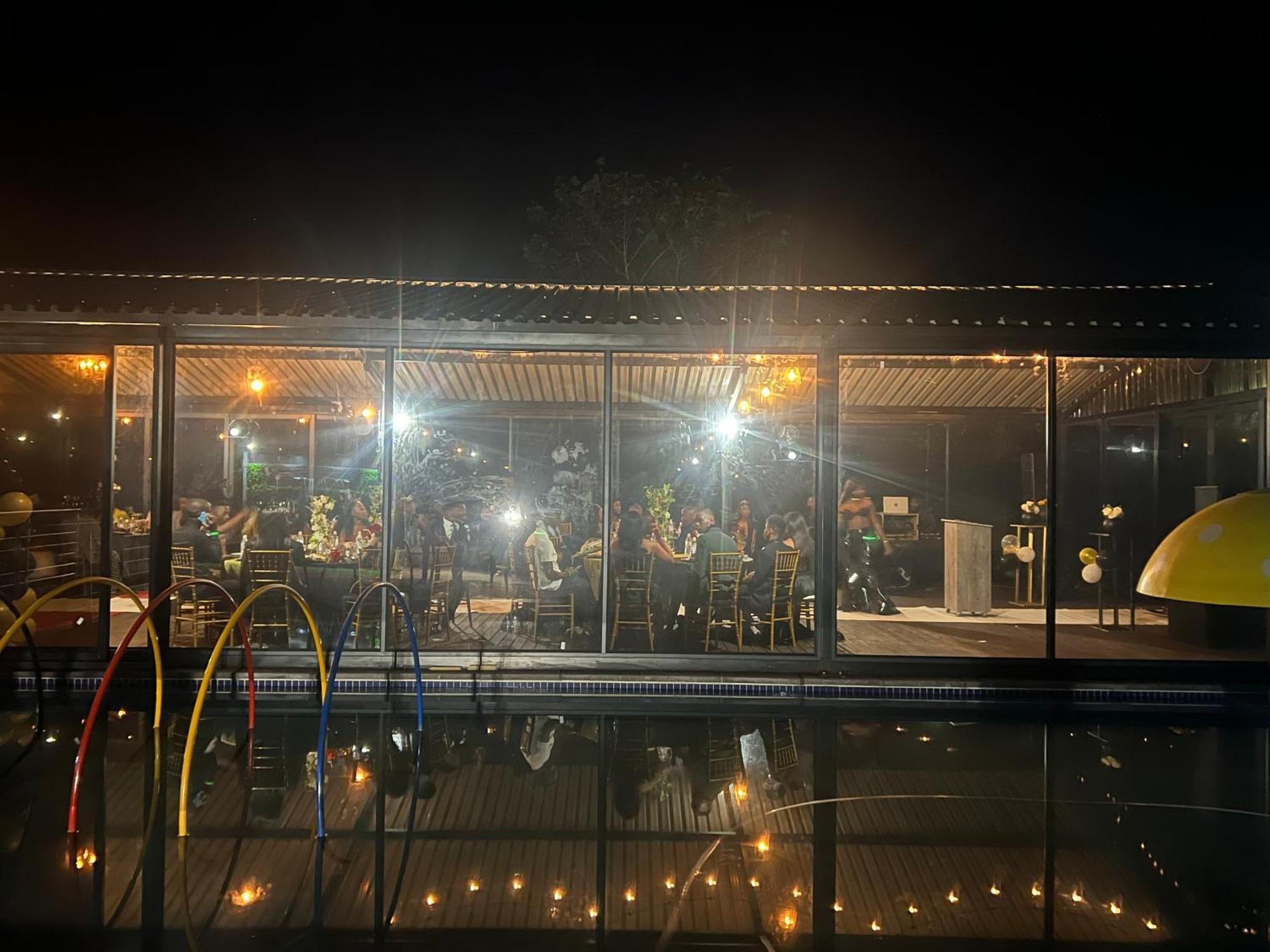 Ndalo Lodge ネルスプロイト エクステリア 写真