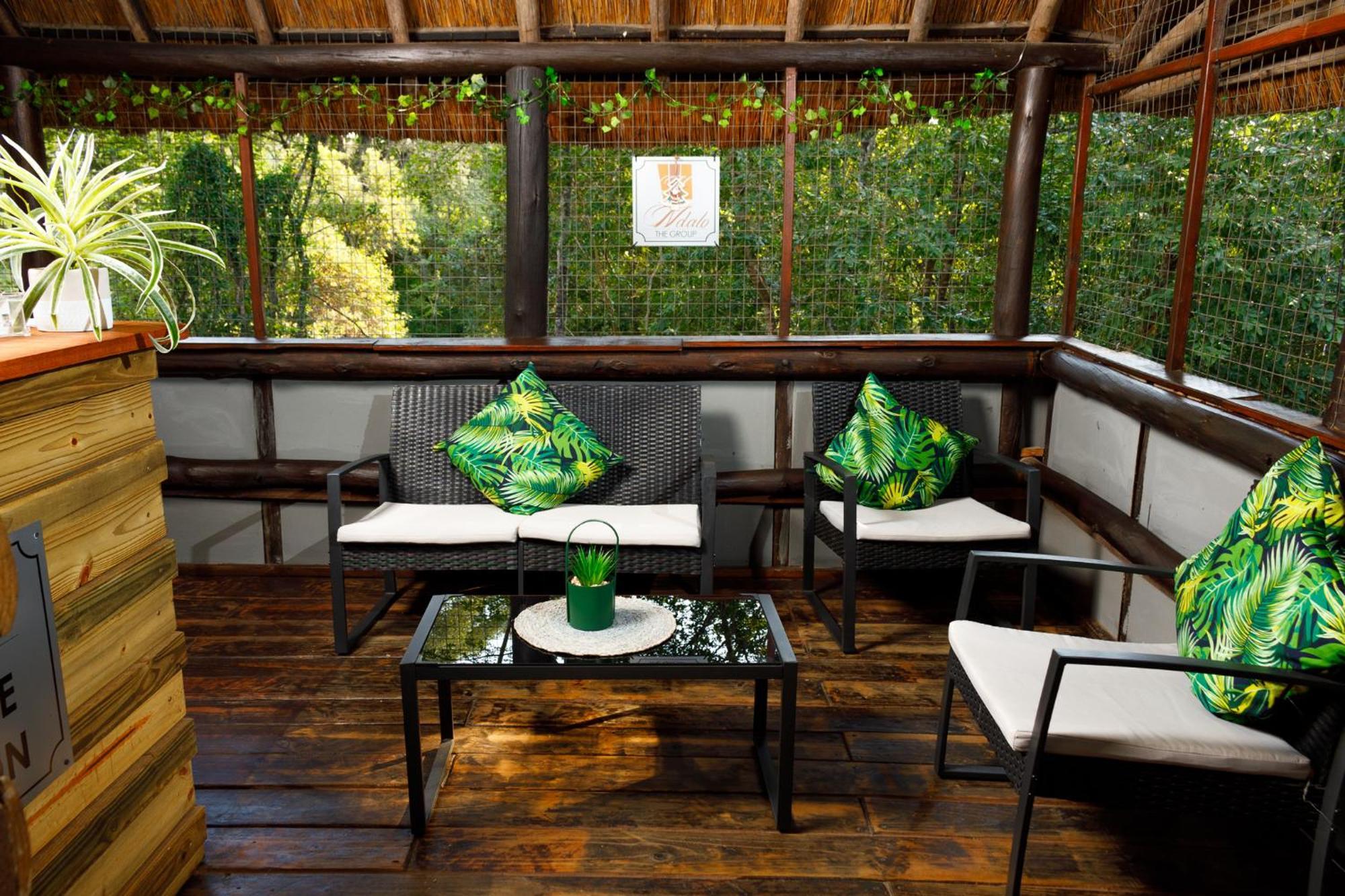 Ndalo Lodge ネルスプロイト エクステリア 写真
